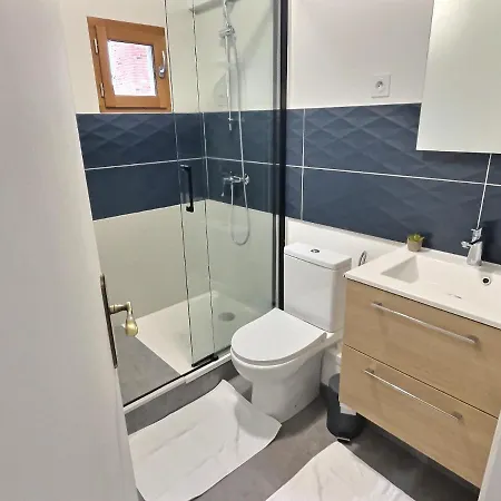 Cozy Appart * Terrasse * Pleins Centre * Billard Apartamento Angers