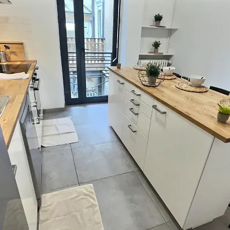 Apartamento Cozy Appart * Terrasse * Pleins Centre * Billard Angers